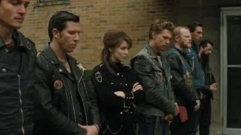 Still 7 of The Bikeriders (2023) WEB-DL [Hindi (ORG 5.1) & English] 4K 1080p 720p & 480p Dual Audio [x264/10Bit-HEVC]
