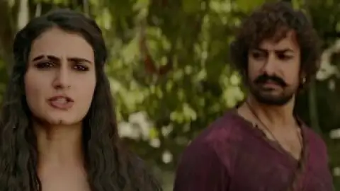 Still 6 of Thugs of Hindostan (2018) BluRay [Hindi DD5.1] 1080p 720p & 480p [x264/10Bit-HEVC]