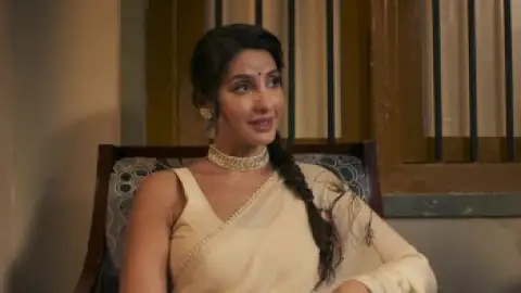 Still 5 of Matka (2024) WEB-DL [Hindi (DD5.1) & Telugu] 4K 1080p 720p & 480p Dual Audio [x264/HEVC]