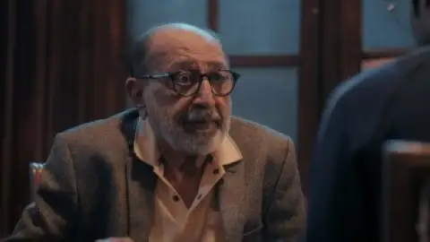 Still 7 of Lucky Baskhar (2024) WEB-DL [Hindi (DD5.1) & Telugu] 4K 1080p 720p & 480p Dual Audio [x264/10Bit-HEVC]