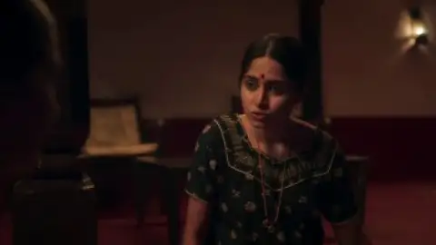 Still 6 of Ayyana Mane (Season 1) WEB-DL [Hindi (DD5.1) & Kannada] 1080p 720p & 480p x264 Dual Audio DD5.1