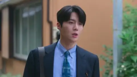 Still 1 of Can This Love Be Translated? (Season 1) WEB-DL [Hindi (DD5.1) & English] 4K 1080p 720p & 480p Dual Audio [x264/ESubs] | NF Series