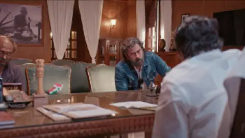 Still 3 of Mahaan (2022) [HQ Hindi-Dub] WEB-DL 1080p 720p & 480p [x264/ESubs] HD